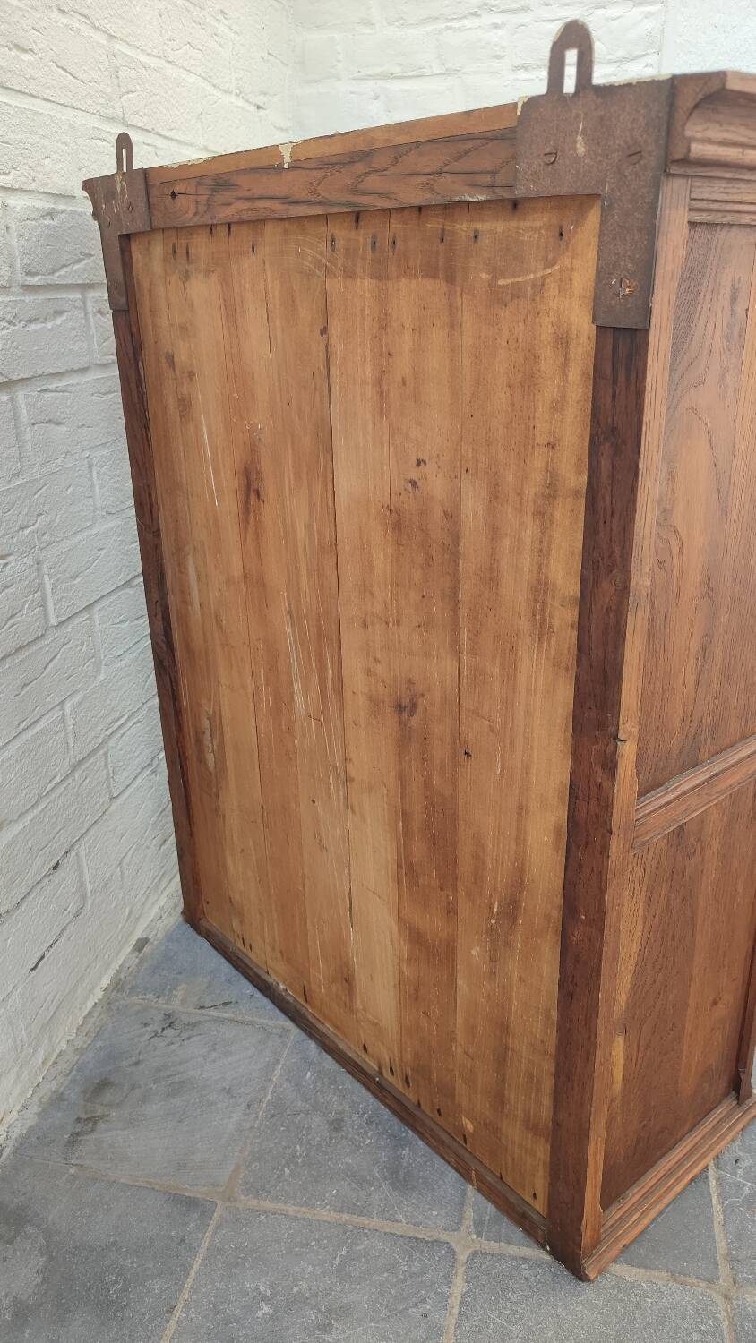 Petite armoire vitrée en chêne