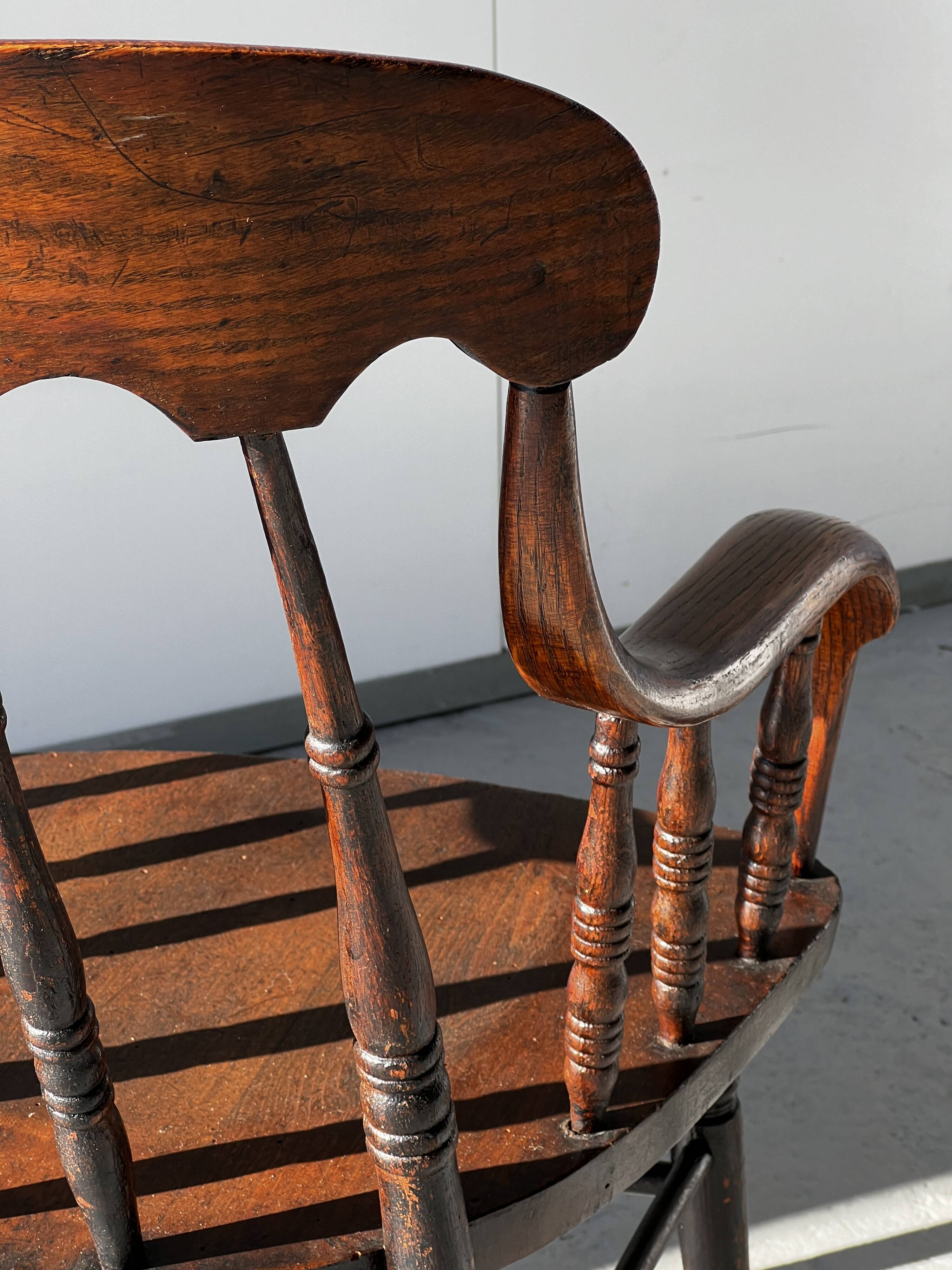 Fauteuil Windsor en bois tourné XXIXème