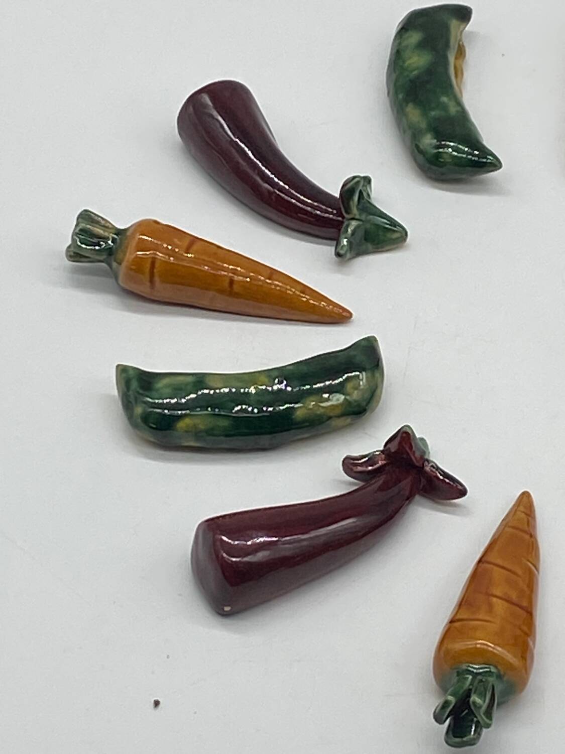 Set of 12 barbotine / vintage / vegetable knife holders 🍆 🫛 🥕