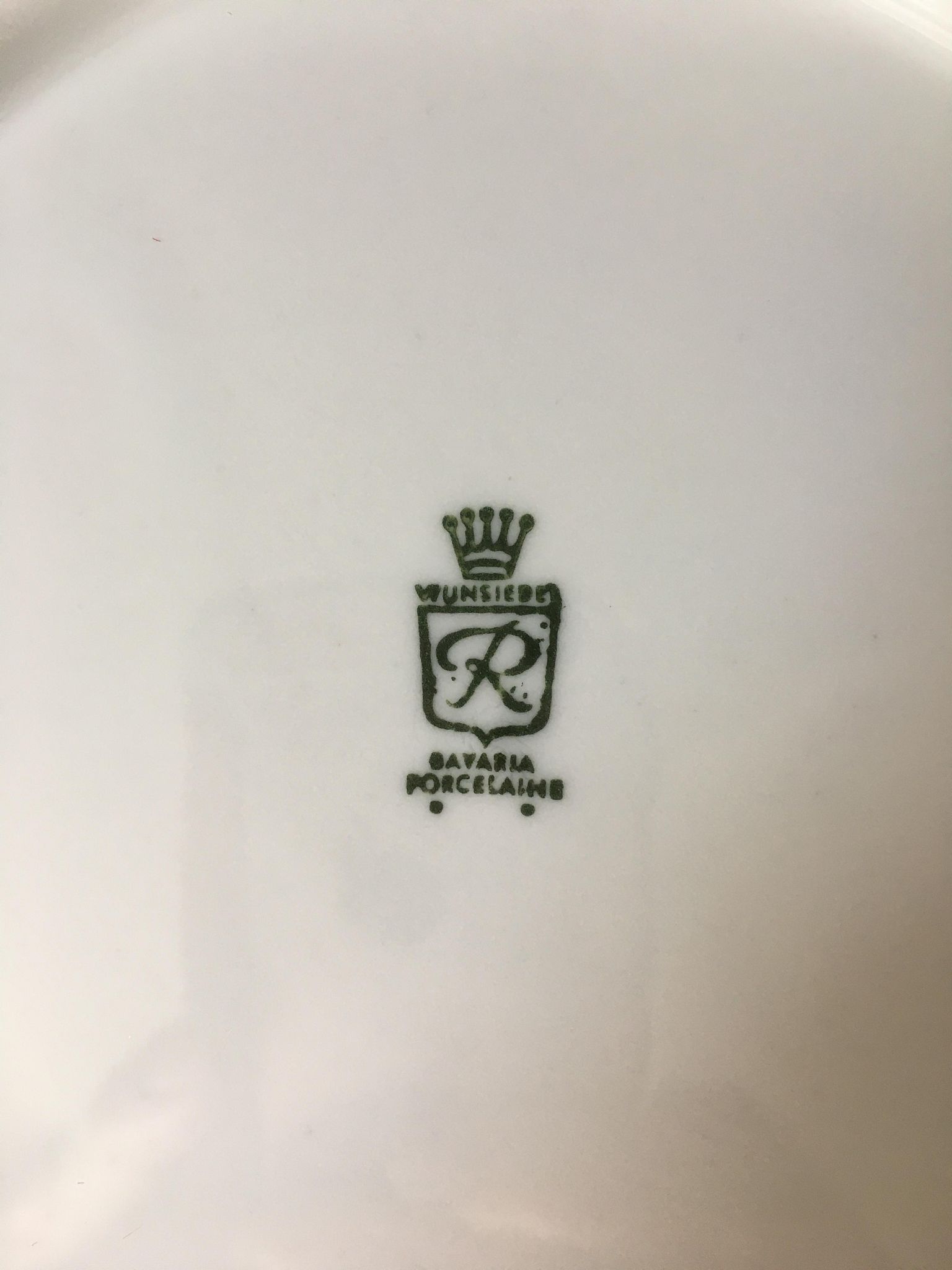 Porcelain dessert plates