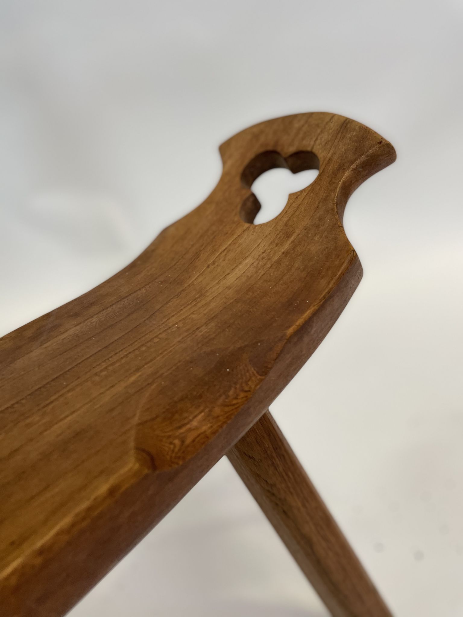 Chaise espagnole vintage brutalist design minimaliste
