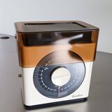 Vintage Terraillon scale from the 70s in very good condition