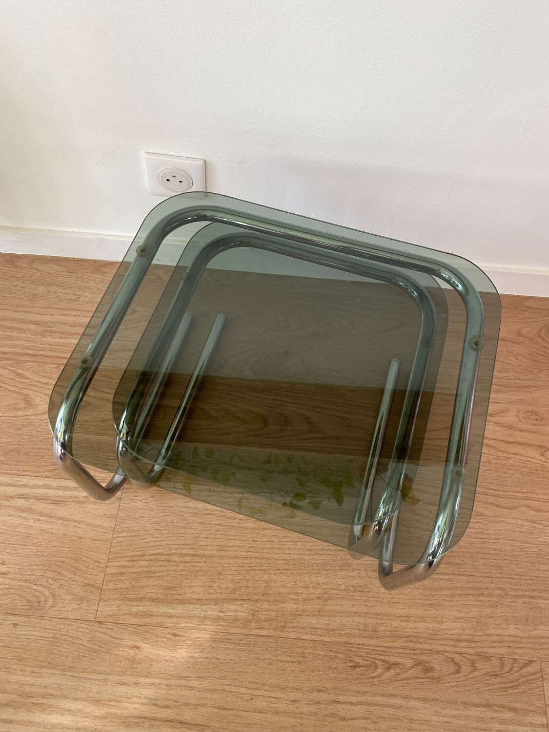 Vintage nesting tables