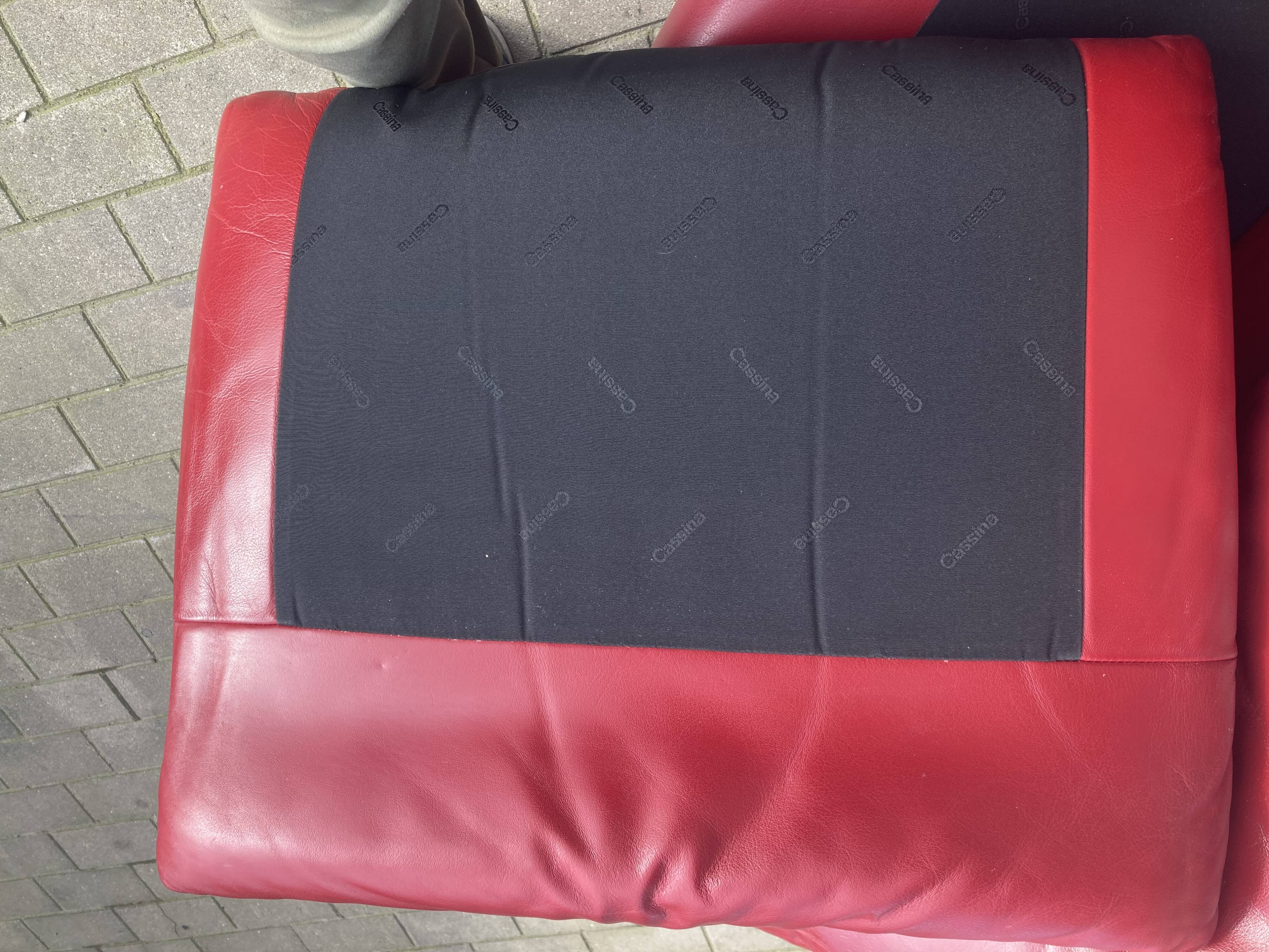 Set of 2 maralunga 2-seater sofas by Vico Magistretti for Cassina