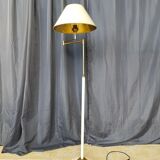 Lampadaire articulé liseuse design 1950 en métal et laiton