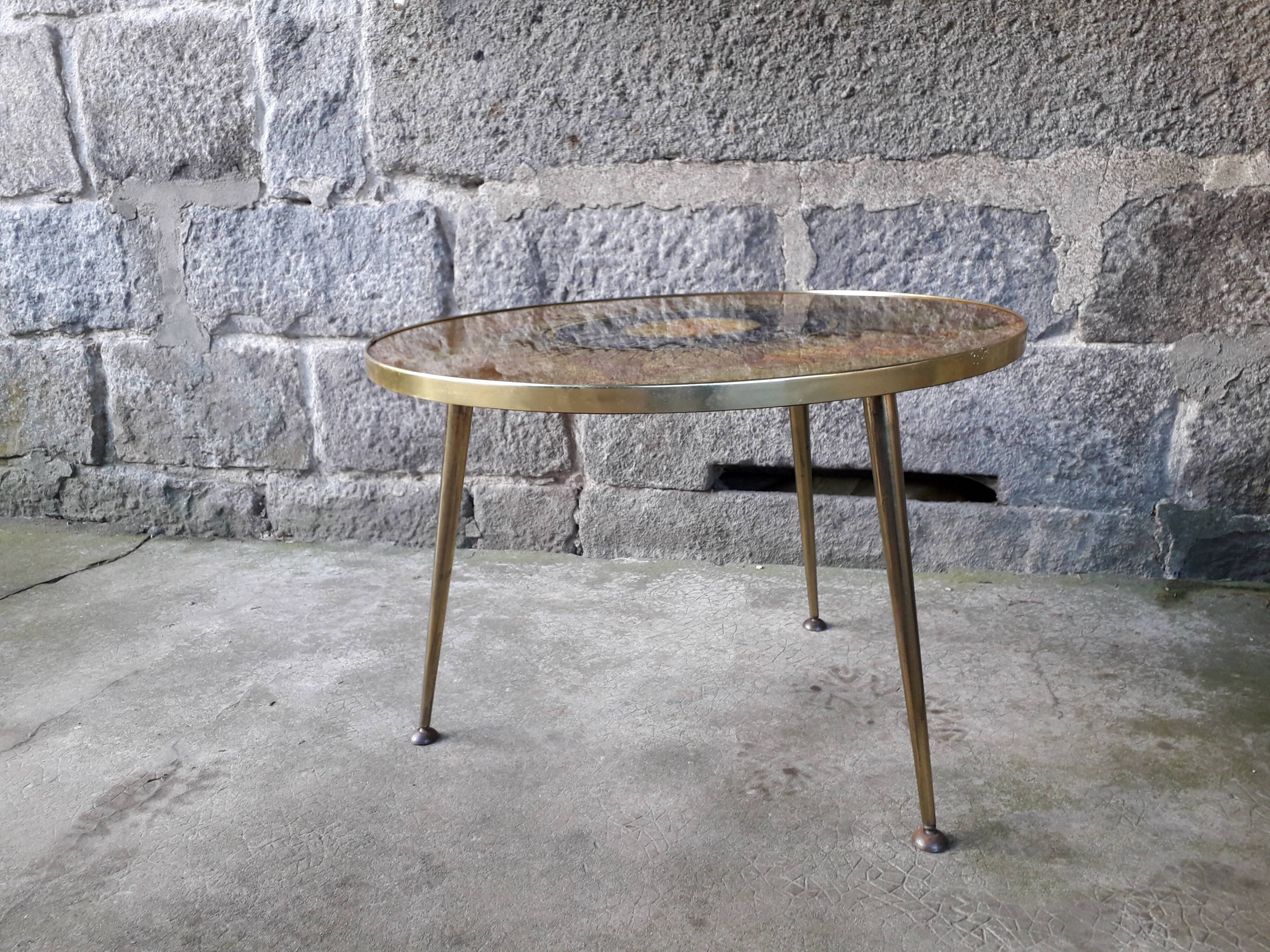 Vintage coffee table compass feet