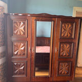 Armoire style Louis XIii