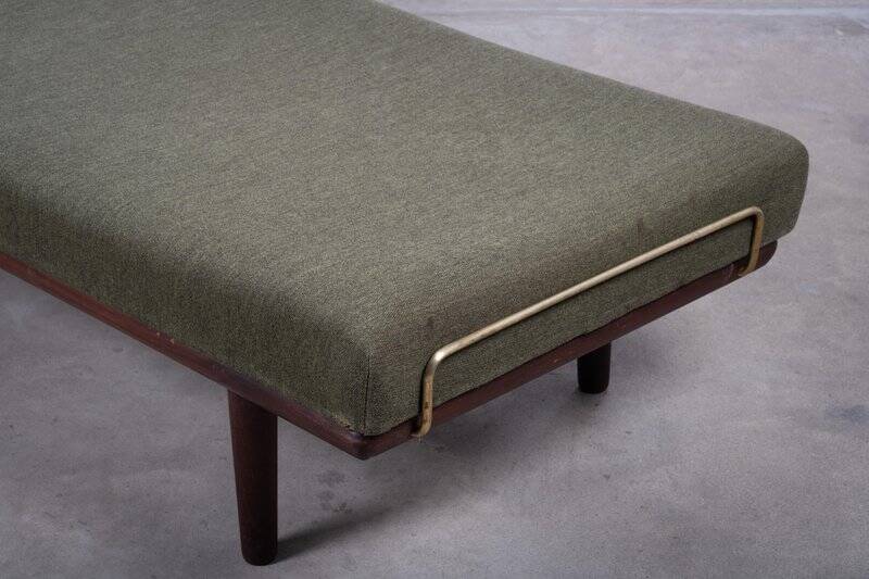 Mid-Century Danish Model GE19 Daybed in Teak attributed to Hans J. Wegner for Getama, 1960s