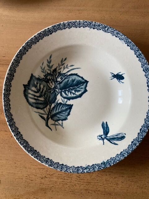 Pair of Choisy le Roi soup plates