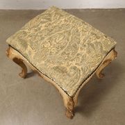 Pair of antique baroque-style poufs in gilded wood, 19th century.