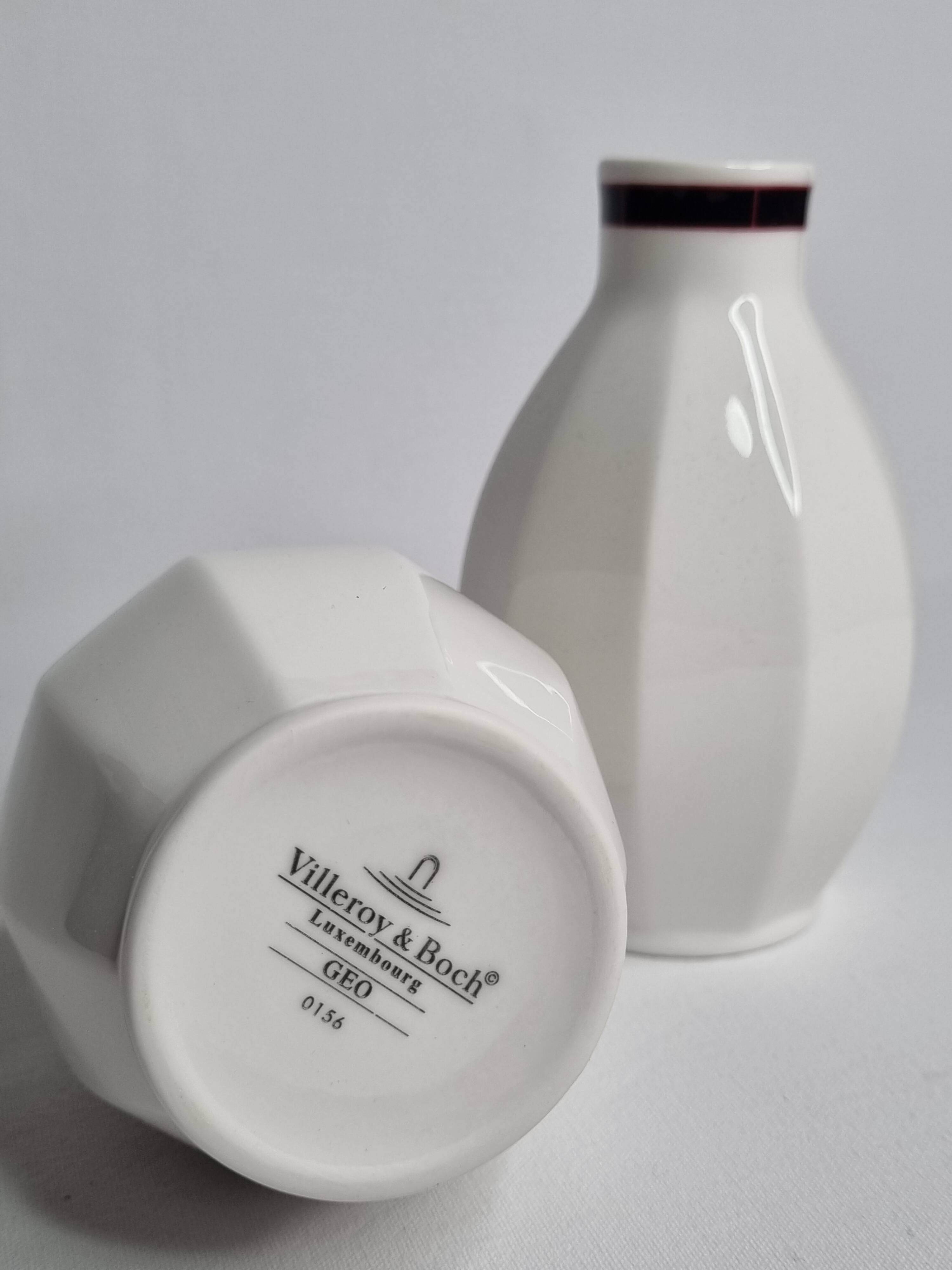 Set of 2 Villeroy & Boch porcelain bottles – GEO model, Luxembourg, 11