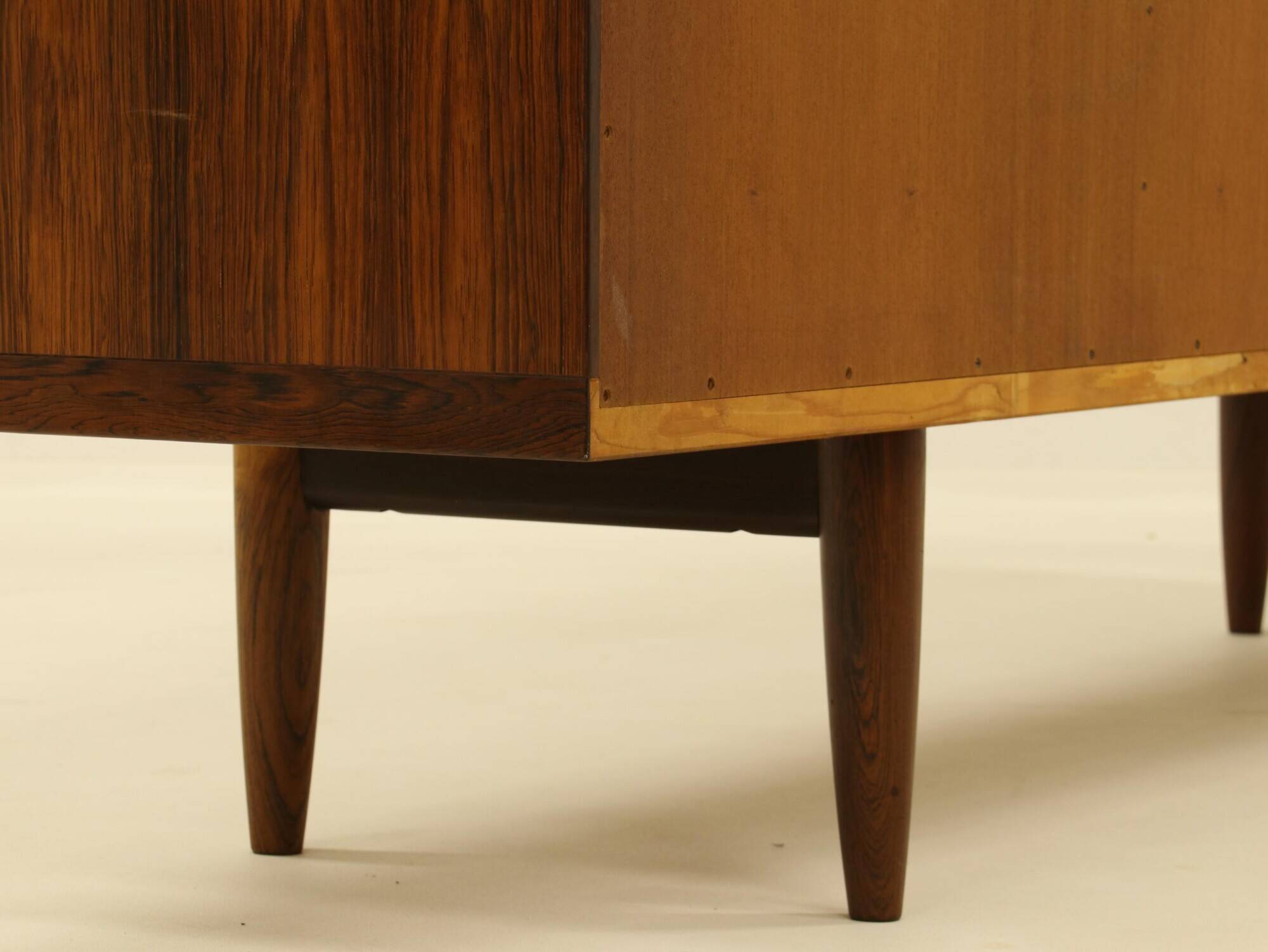 Buffet en palissandre modèle 20 de Niels Otto Møller