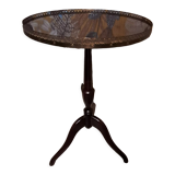 Varnished pedestal table brown color 3 feet classic style 1970s to 3 feet