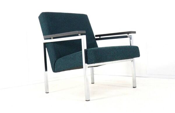 Fauteuil Gijs van der Sluis n° 30   plus de pièces en stock - nouvel rembourrage