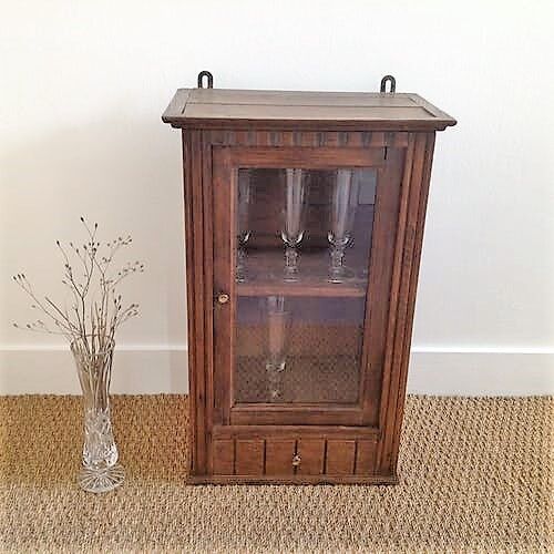 Wooden wall showcase