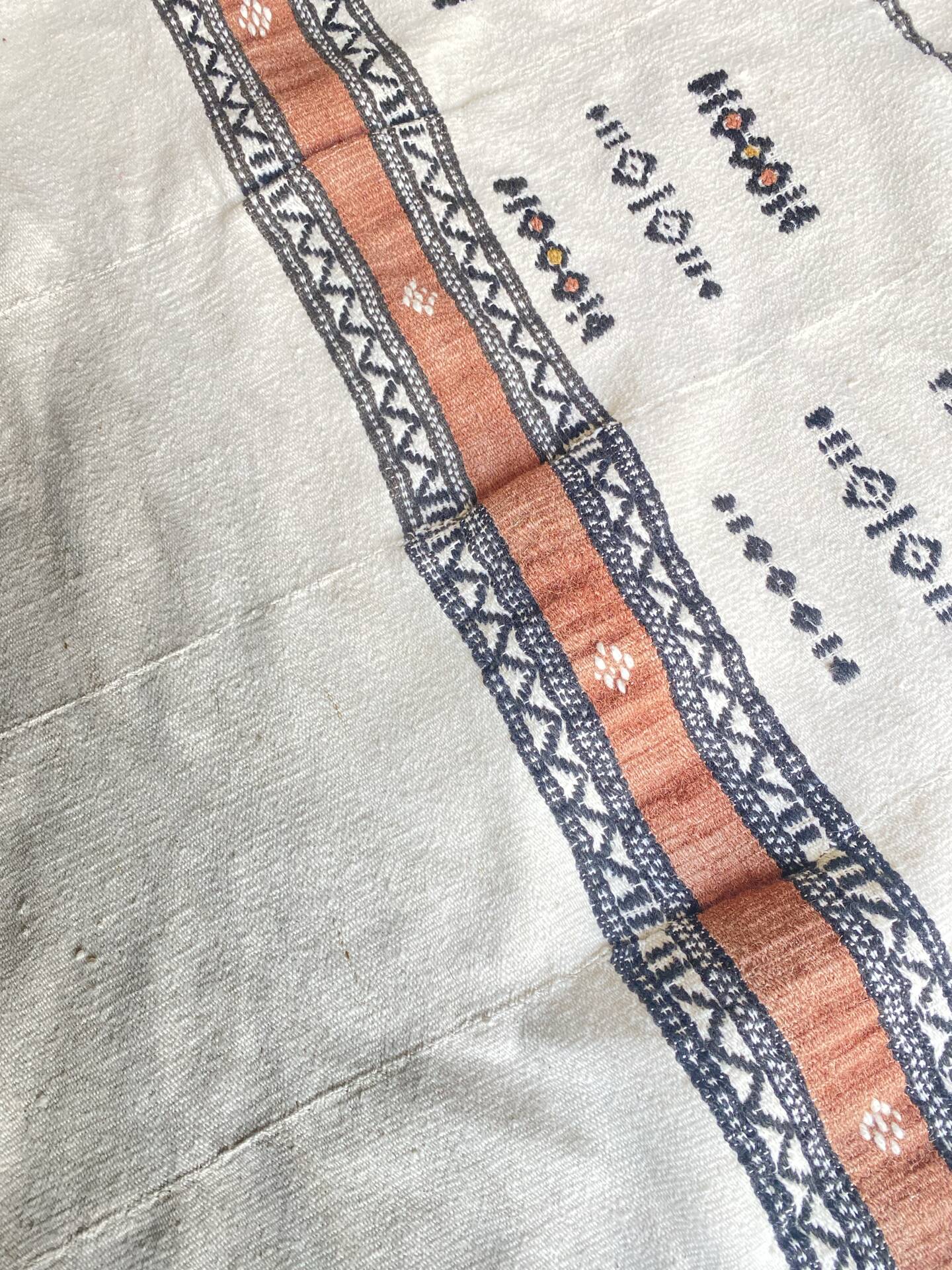 Cuverture plaid antique peul