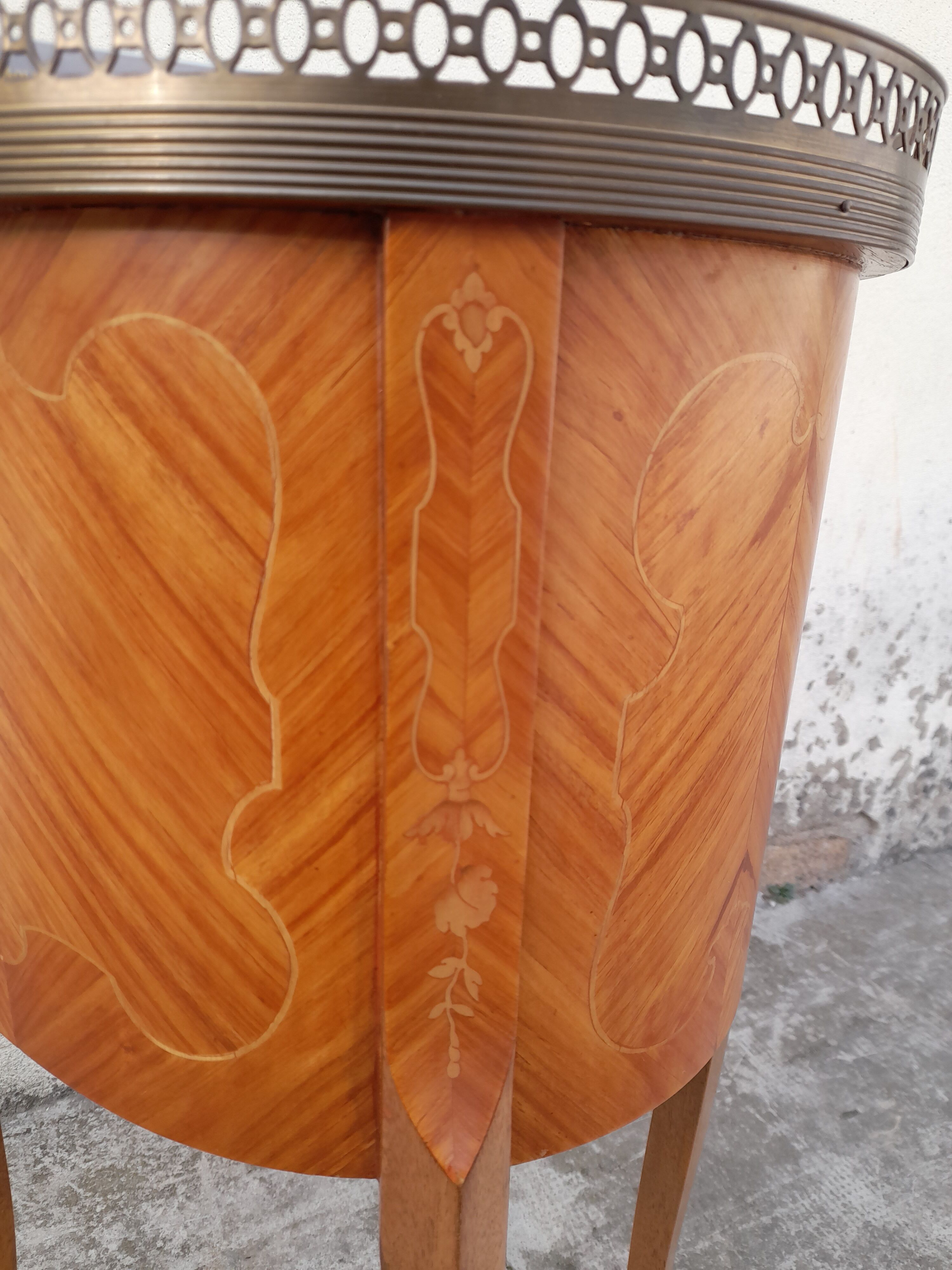 Louis XV style bedside in Marquetry