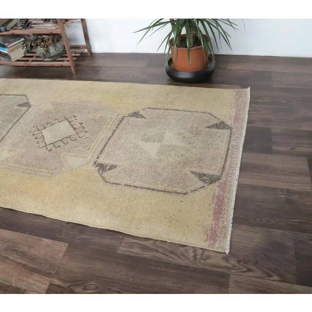 1970s Turkish Hand-Knotted Runner Rug 90x298