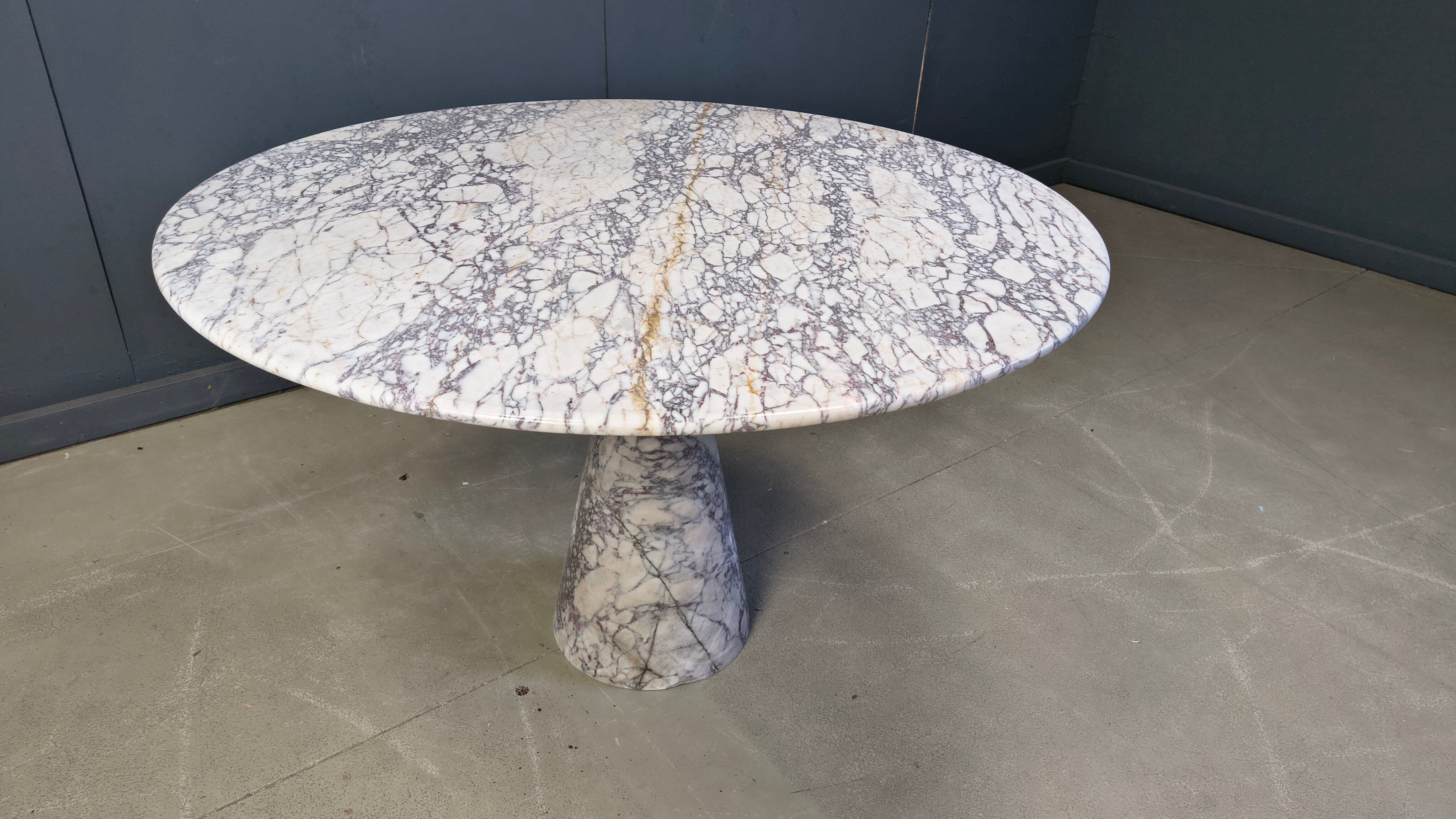 Vintage round marble dining table, 1970s