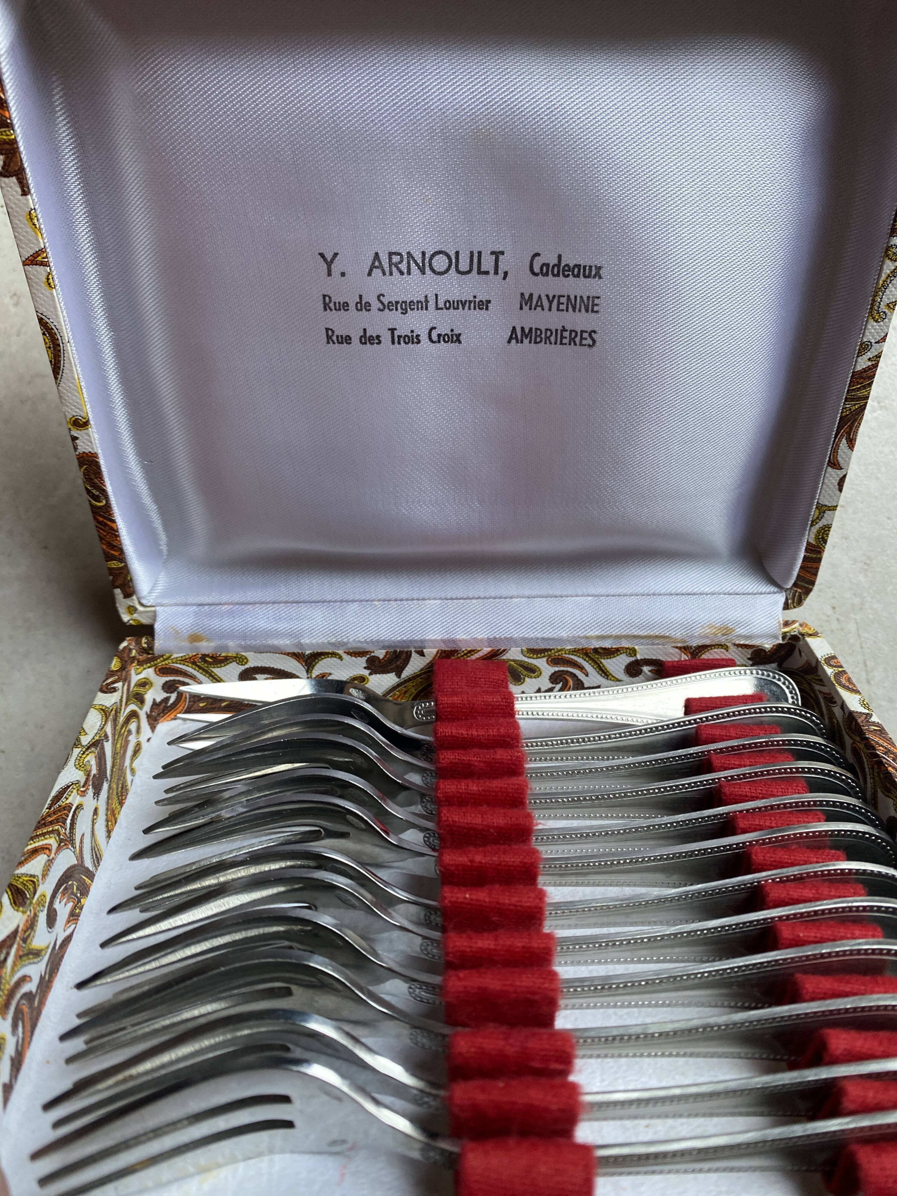 Écrin et fourchettes à gâteau vintage