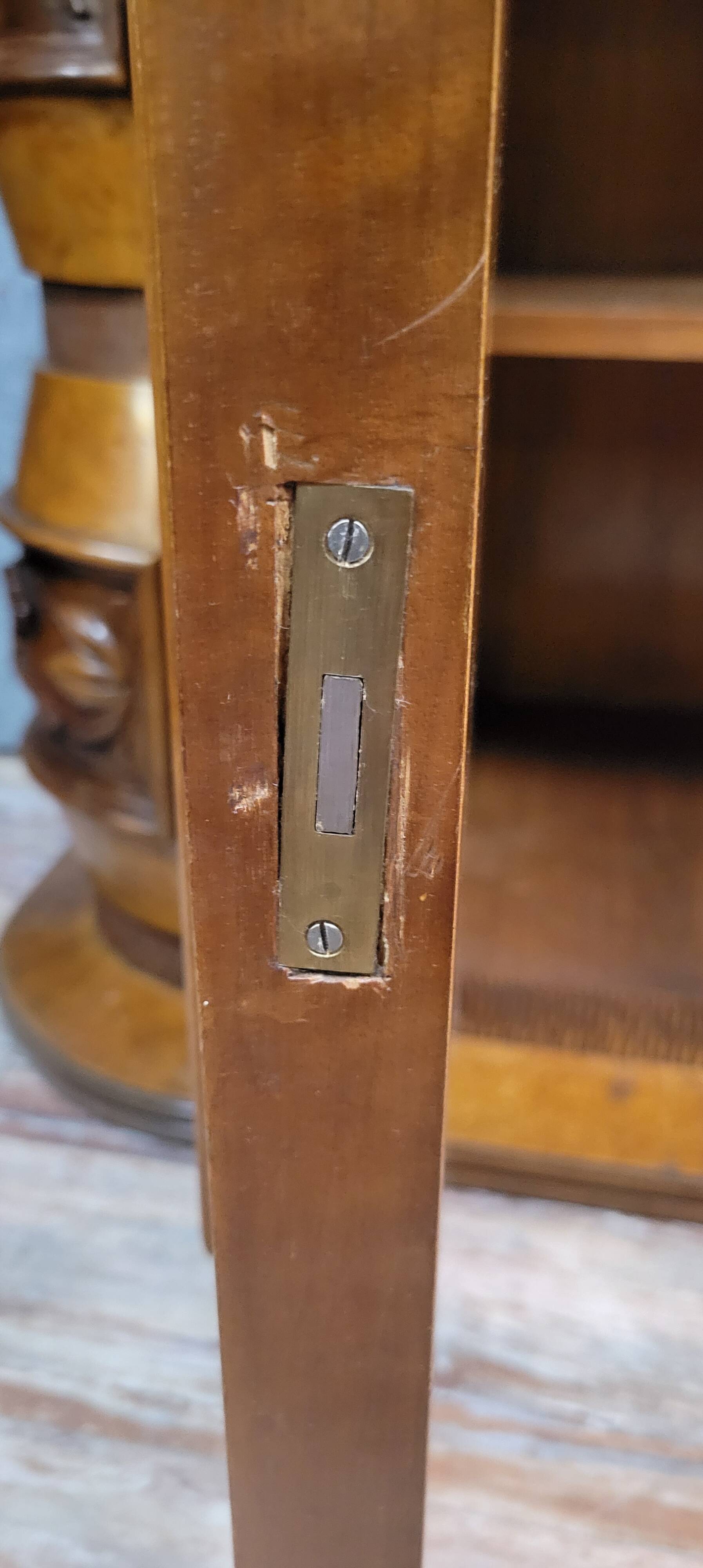 Pier Luigi Colli: Art Deco period sideboard in burl and carved wood