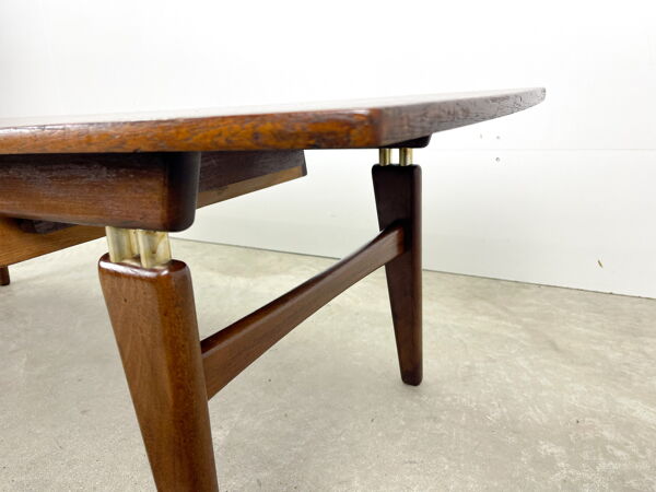 Table basse rétro en teck avec tiroir