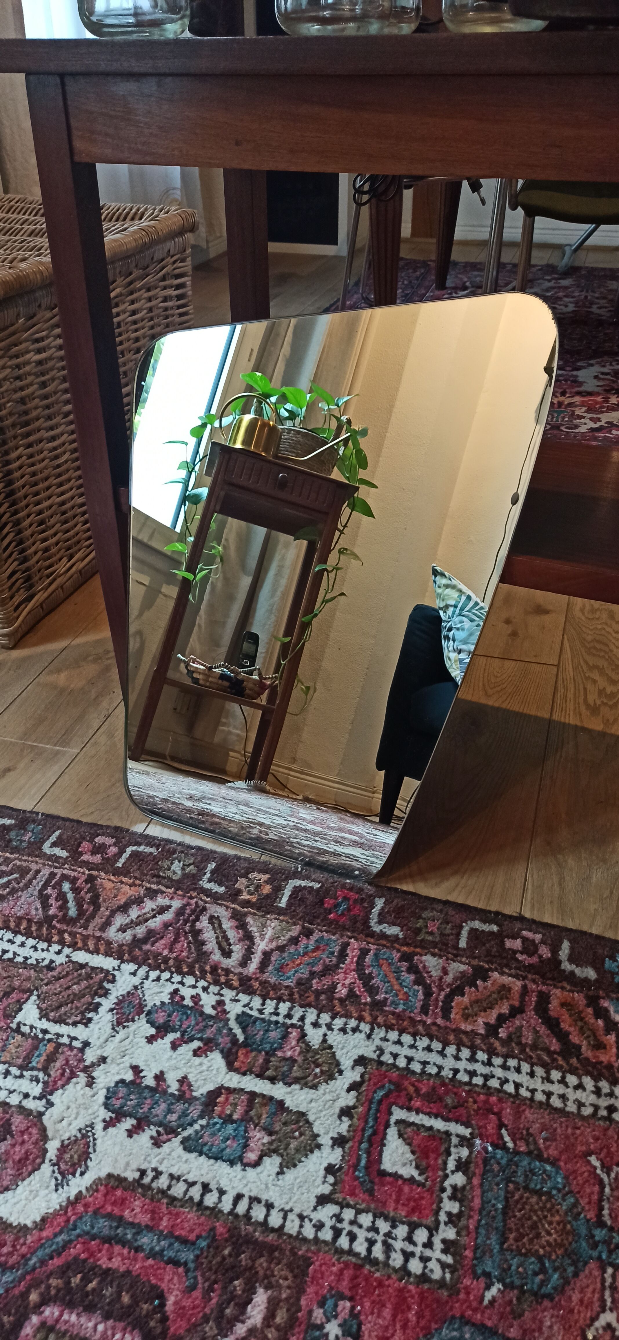 Vintage mirror mirror