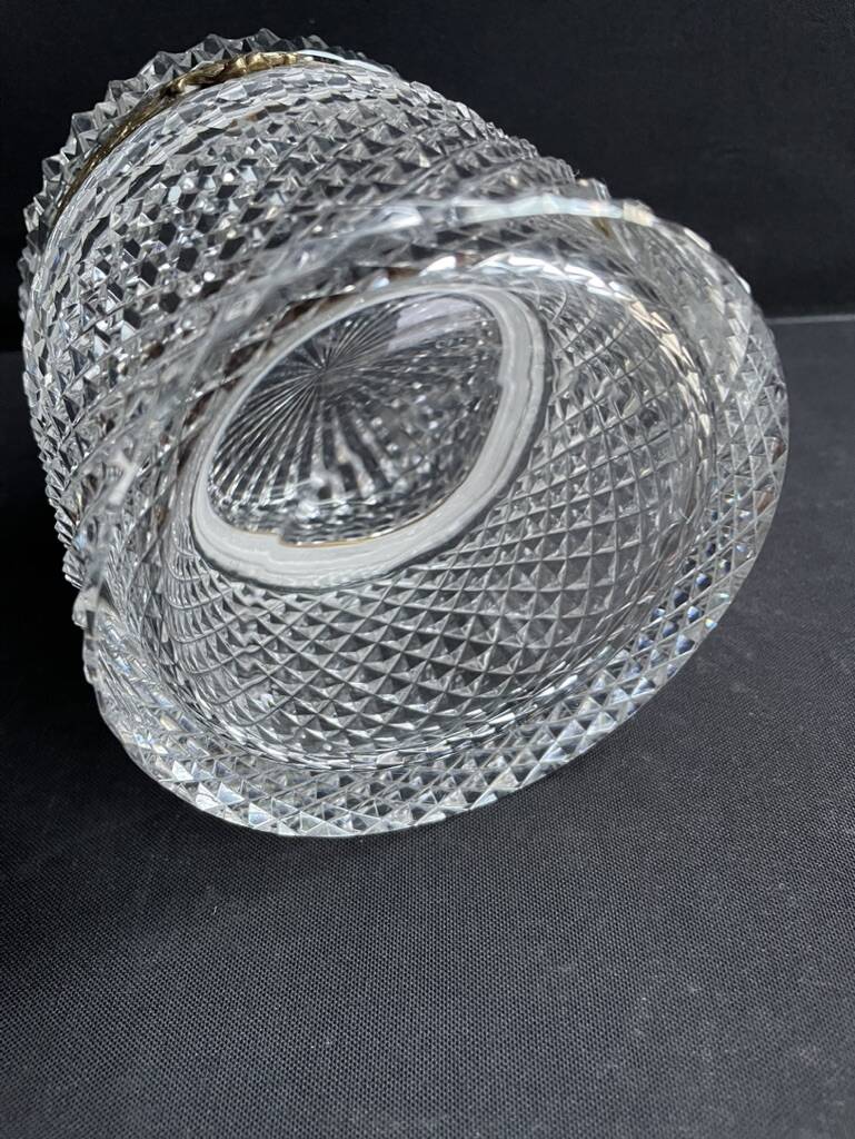 Cylindrical box – Crystal and gilded bronze