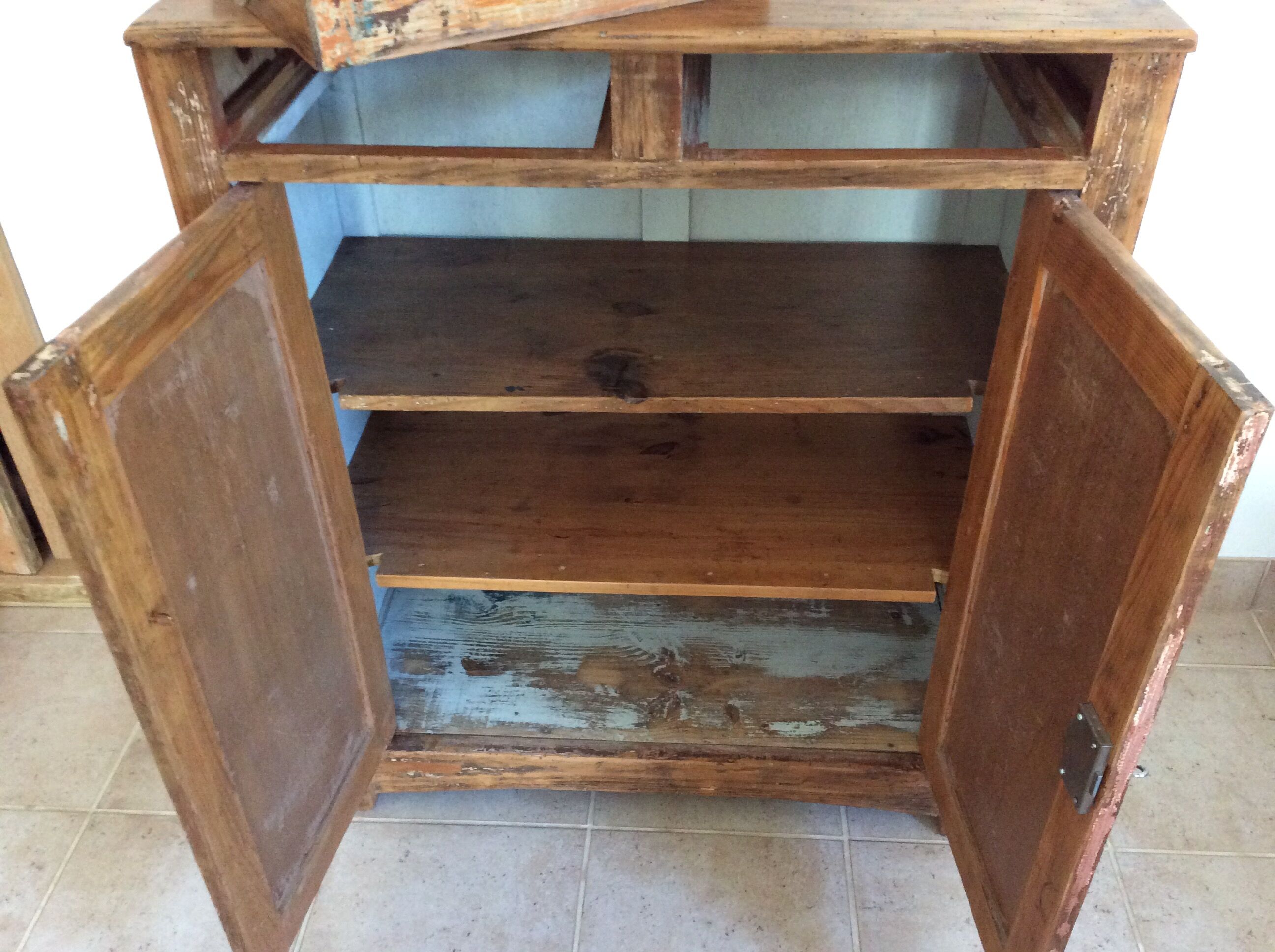 Parisian buffet two drawers two shelves and lock
