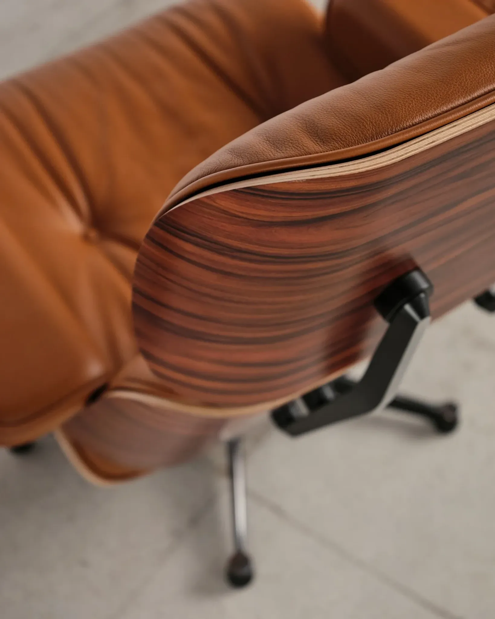 Lounge Chair and ottoman in rosewood by Charles & Ray Eames, Vitra