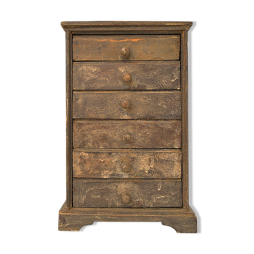 Piece of furniture with 4 drawers
