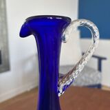 Vase en verre soufflé bleu colbat design vintage élégant avec anse torsadée