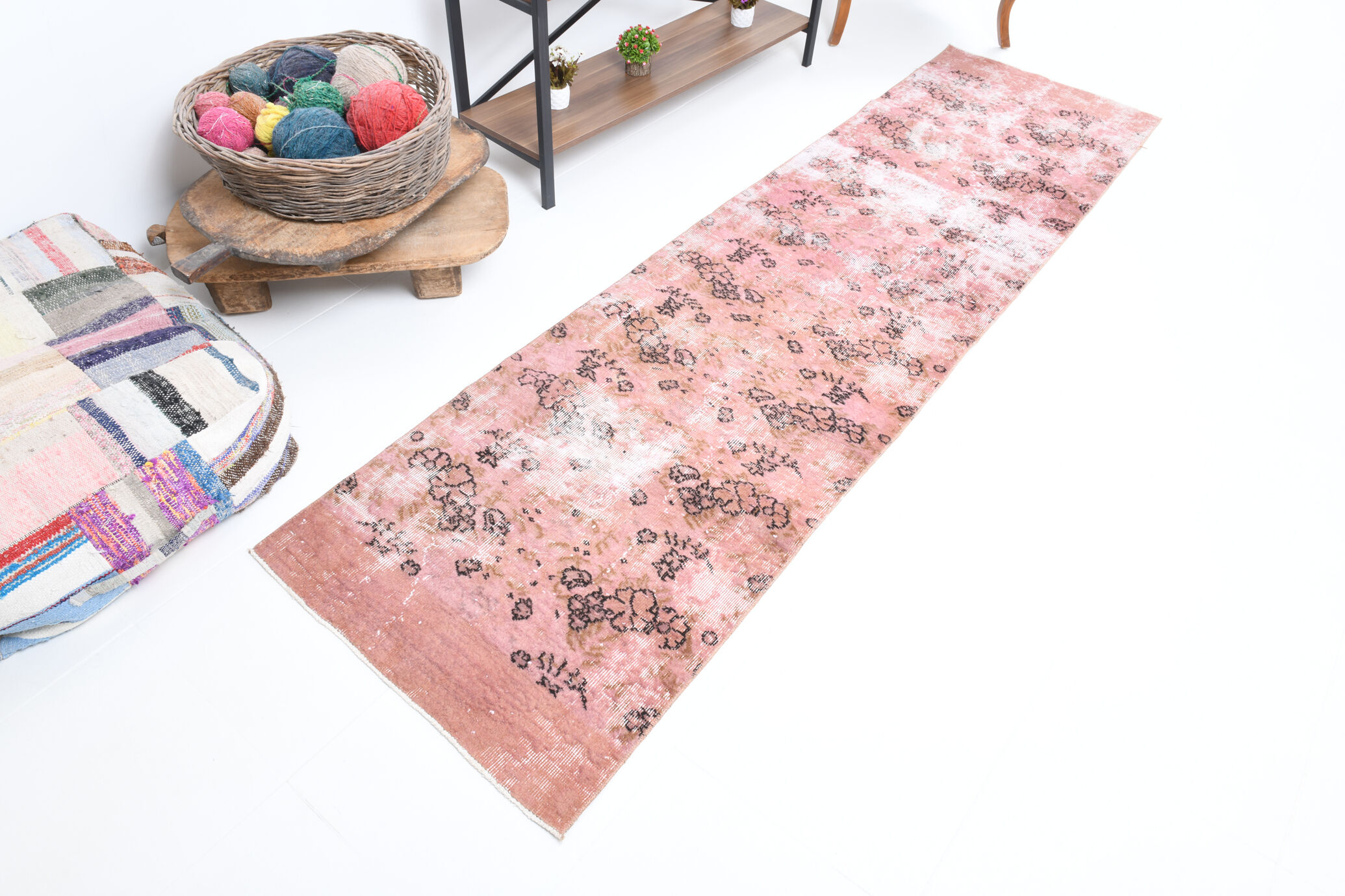 2x9 Pink Floral Vintage Runner Rug