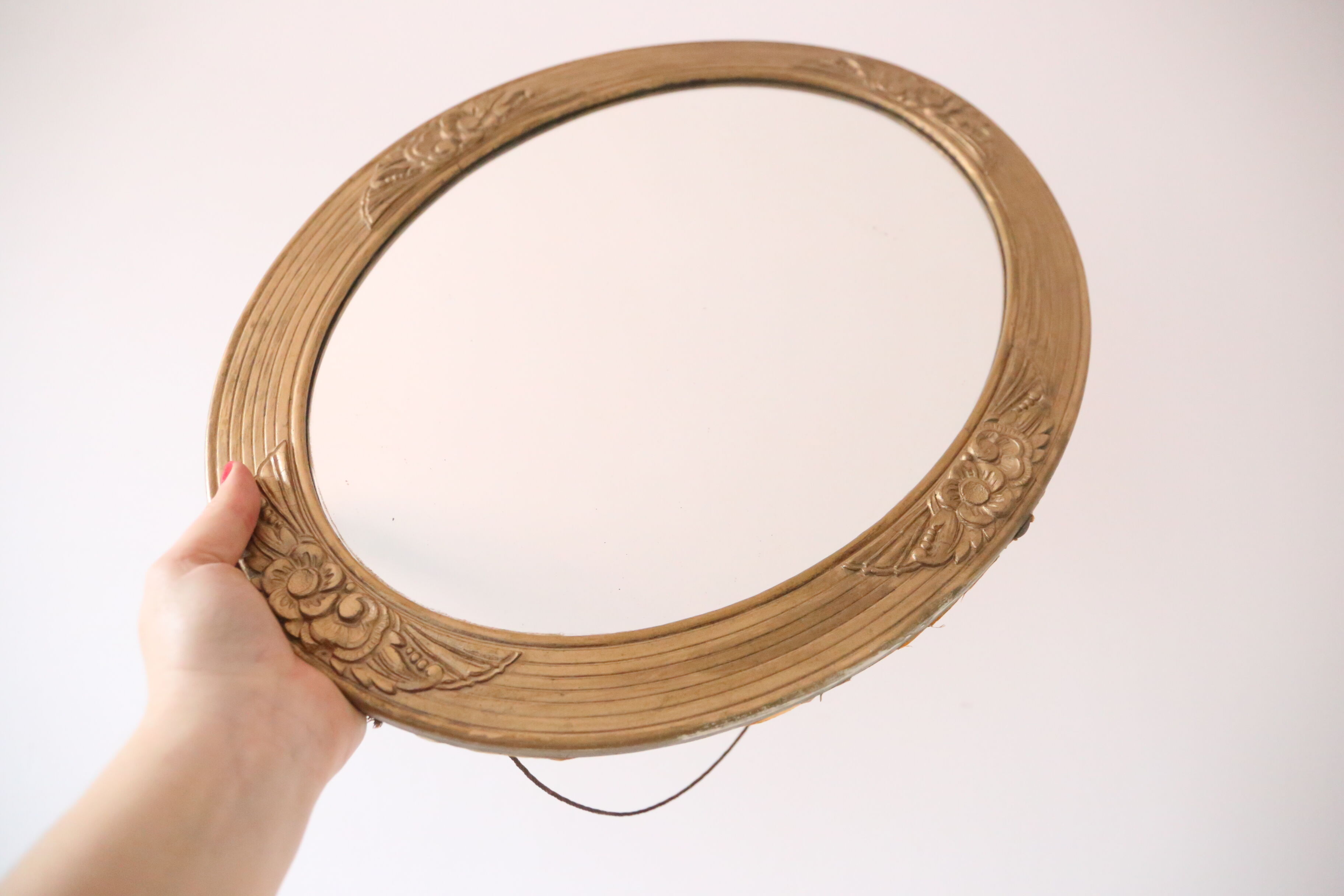 Oval mirror in gilded wood, antique, art deco 46x36cm