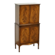 Cabinet à boissons flammé en acajou et satin style Sheraton Revival