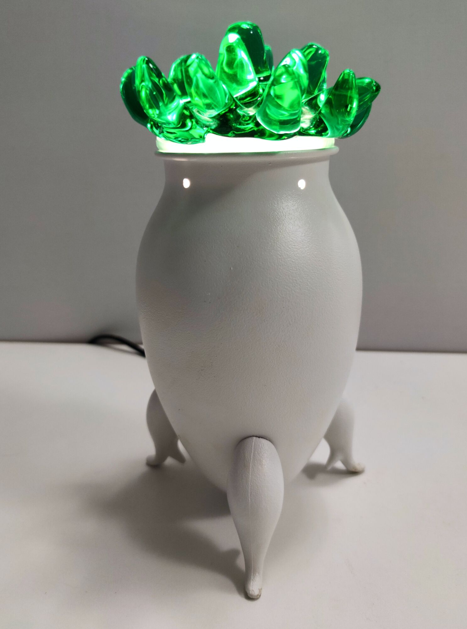 Postmodern Green Murano Glass and White Aluminum Table Lamp, Italy