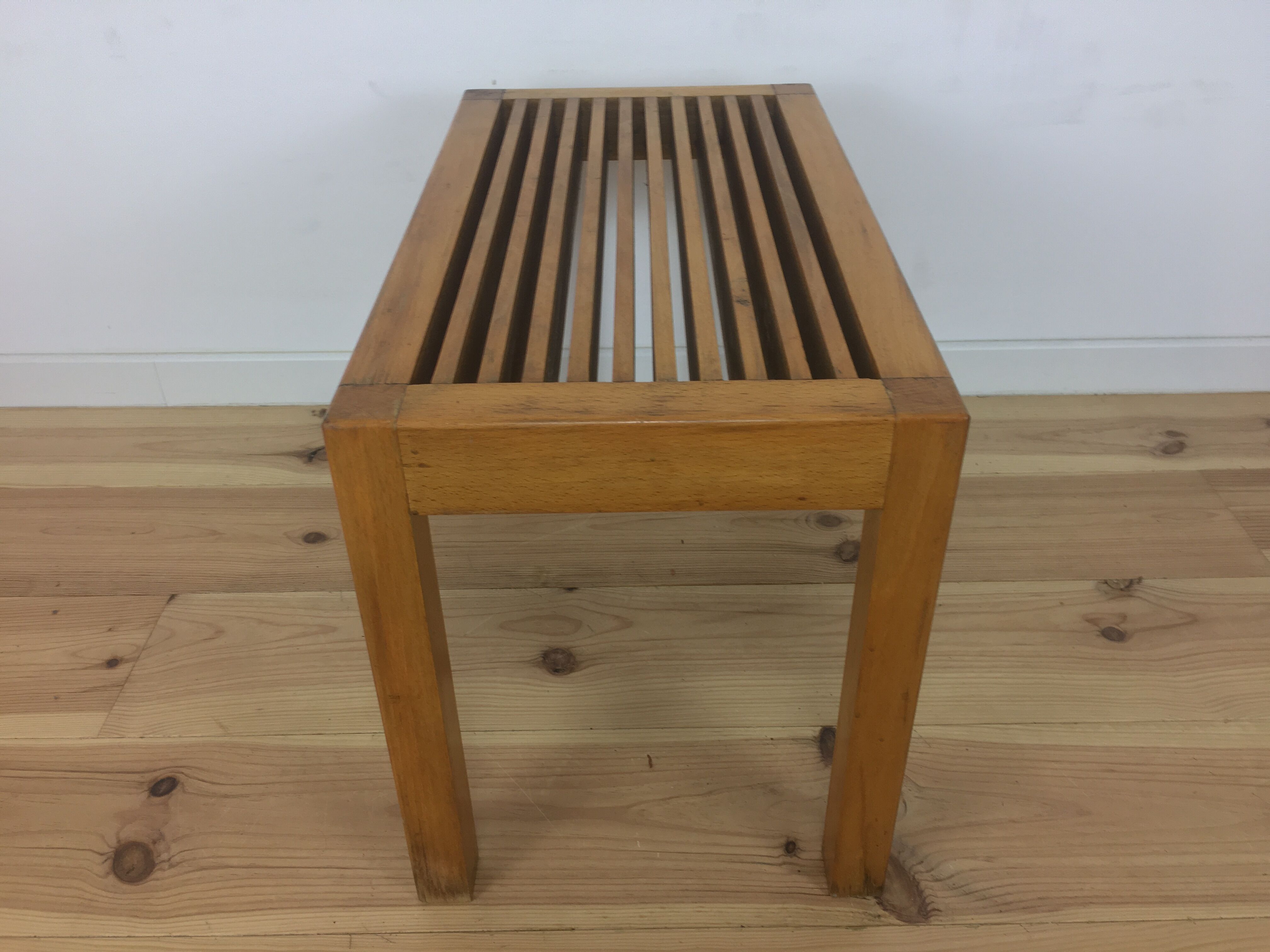 Modernist slat bench, 1950, made of wood