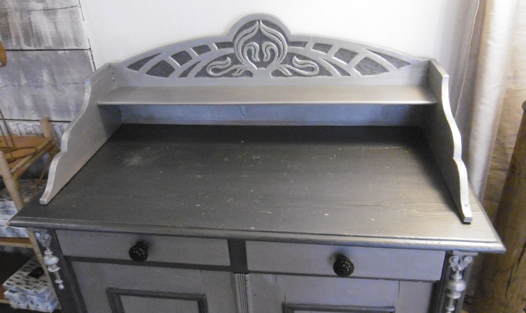 Buffet low 19th - silver grey patina and slate