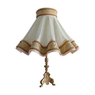 Bronze lamp and petticoats