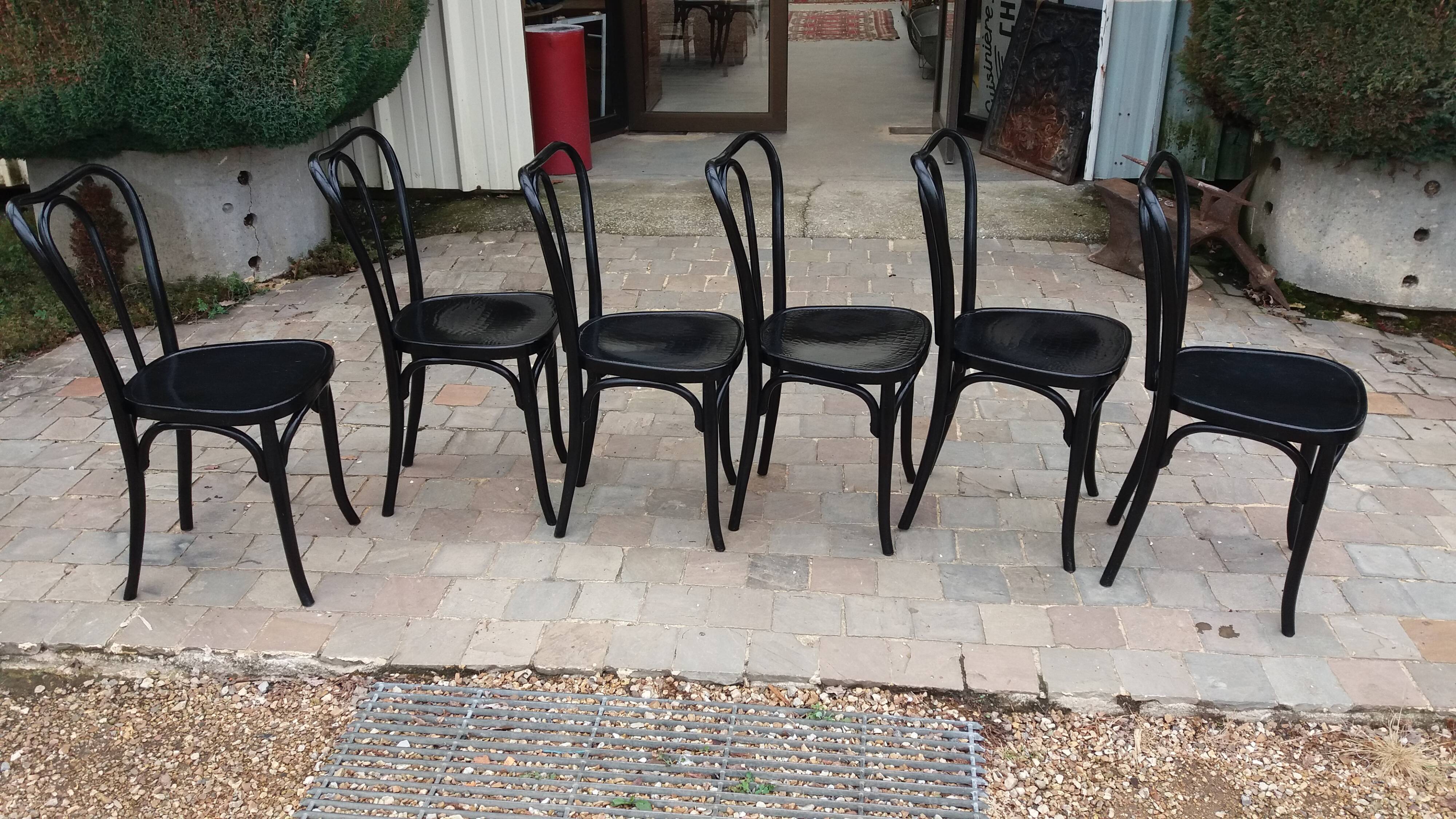 Set of 6 bistro chairs