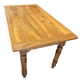 table d'office en noyer blond, pieds tournés, belle patine, excellent état.