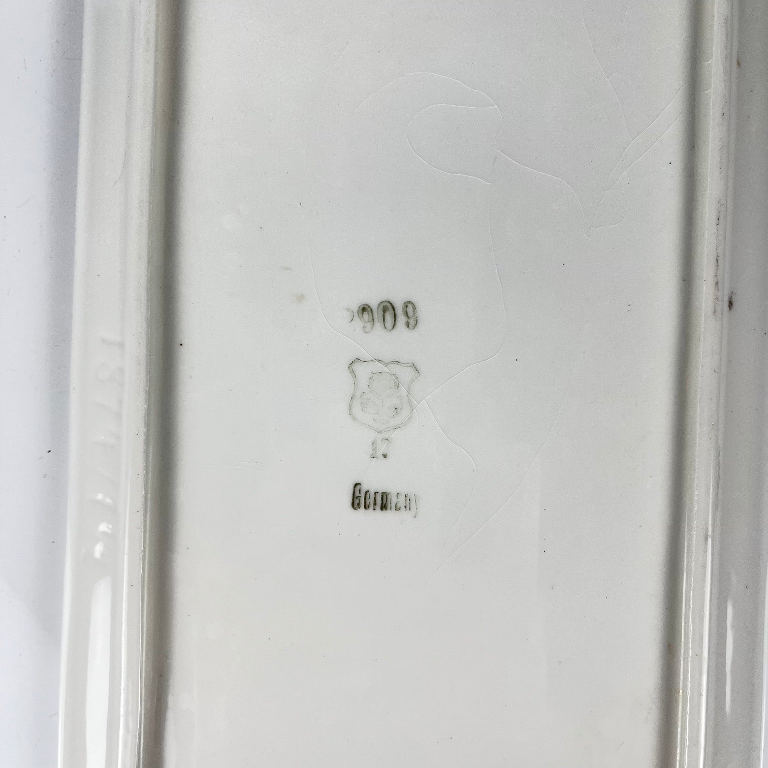 Cake dish with flower pattern, Max Roesler, Germany, 1930s/1940s