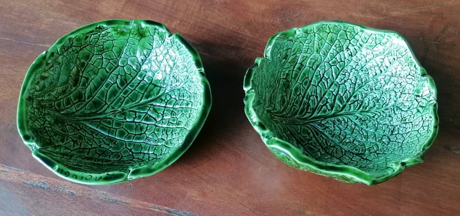 Pair of cabbage leaf-shaped serving bowls
