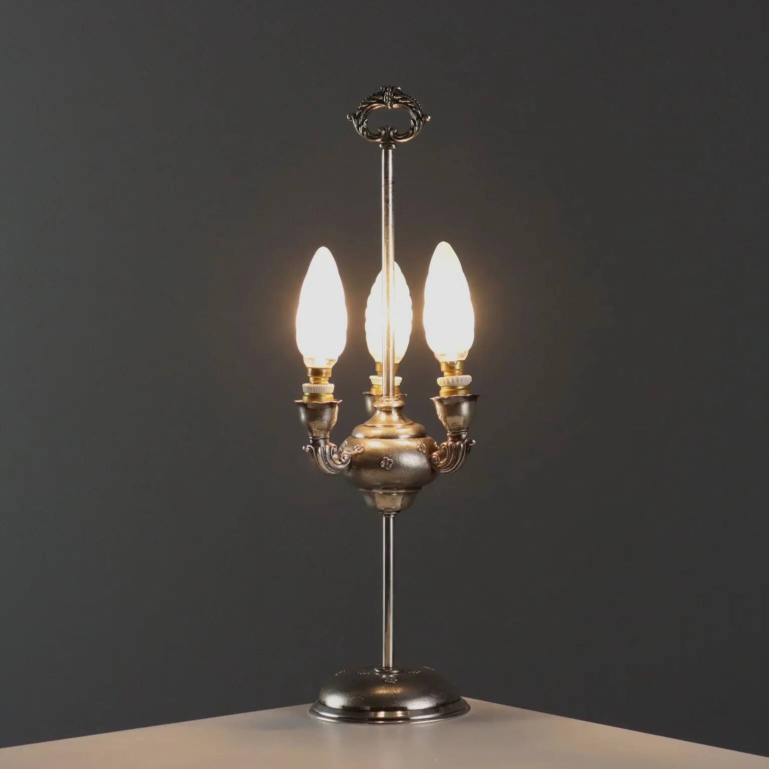 Antique Florentine lamp in silver with floral decoration, Italy, 20th century