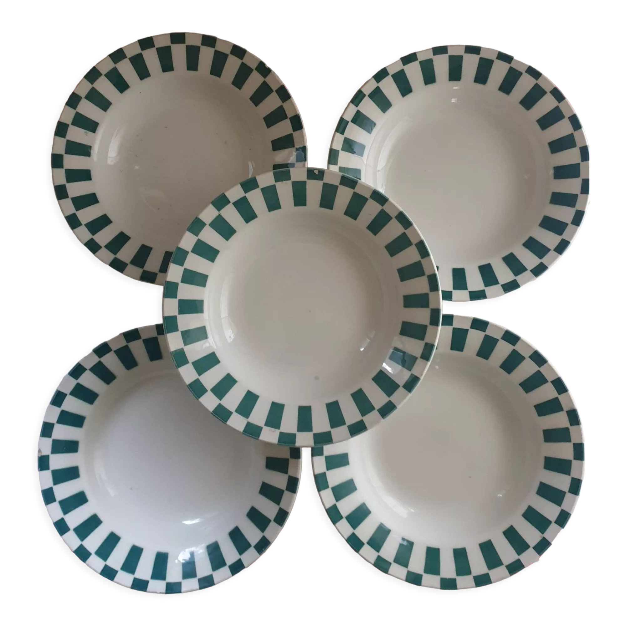 Suite de 5 plates Digoin checkerboard pattern