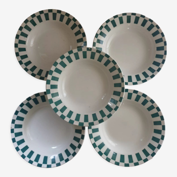 Suite de 5 plates Digoin checkerboard pattern