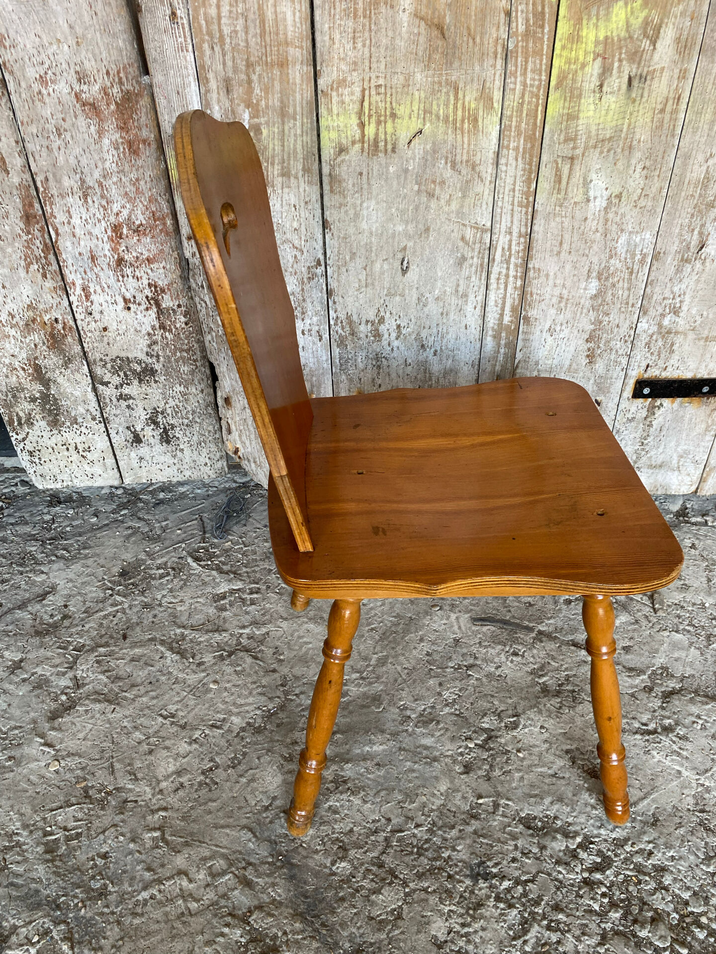 Vintage 1960s Brutalist Blonde Wood Farm Chair #E037
