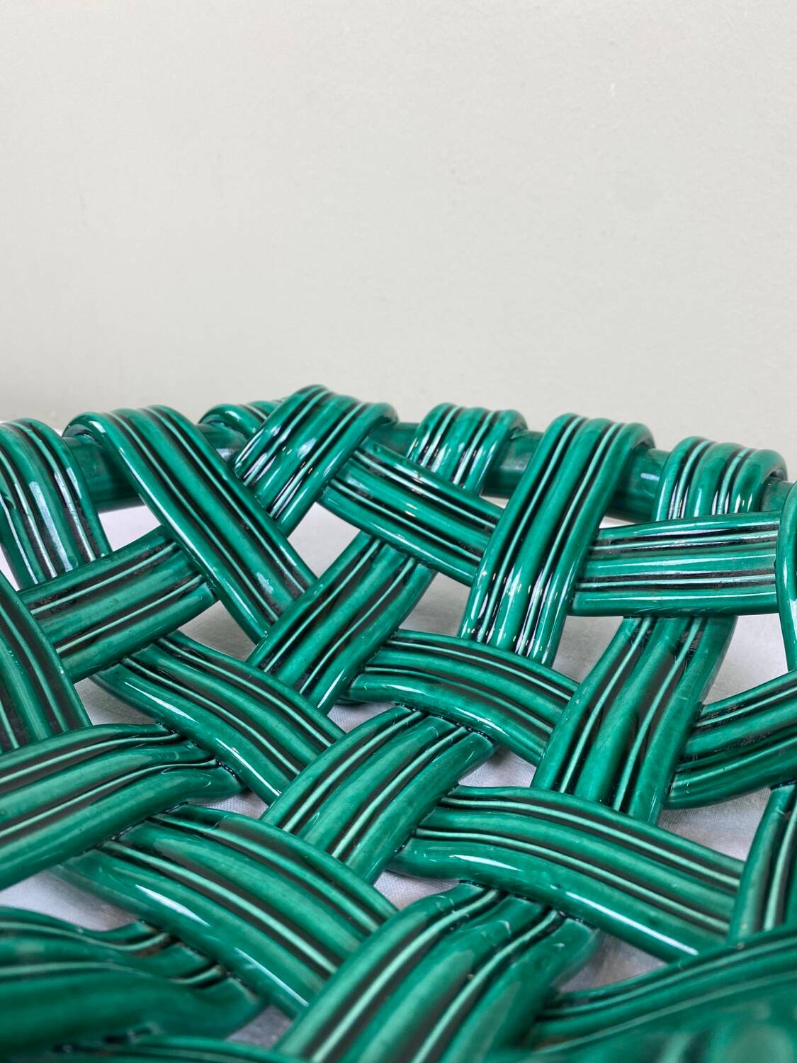 Braided ceramic cup