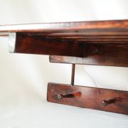 Portemanteau  mural en bois foncé vintage