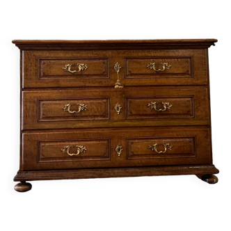 Oak chest of drawers Louis XIV XVIII century